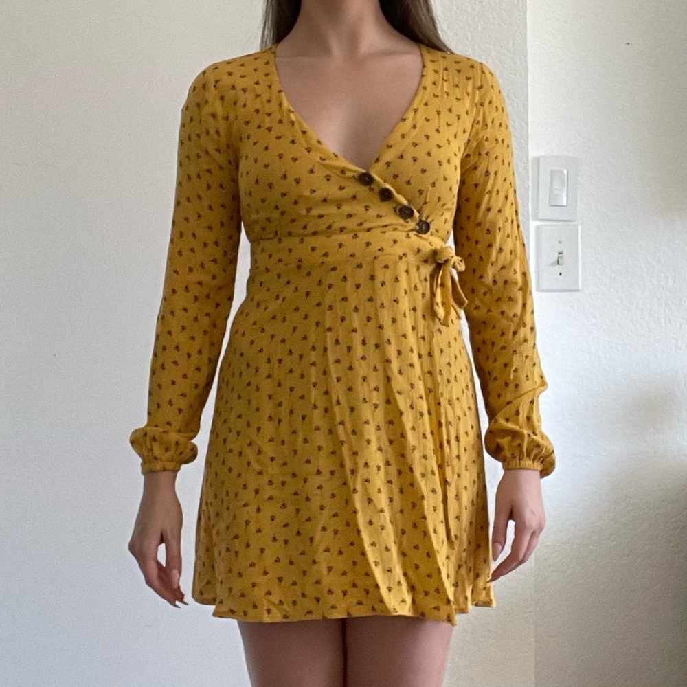 Sky and sparrow long sleeve, yellow printed dress